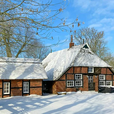 1870 Thatched With Sauna At Jade Bay Dom wakacyjny Reitland